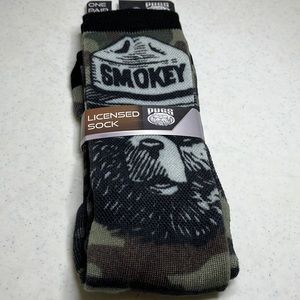 LICENSED SOCK  Pugs Smokey the Bear one size fits most unisex
